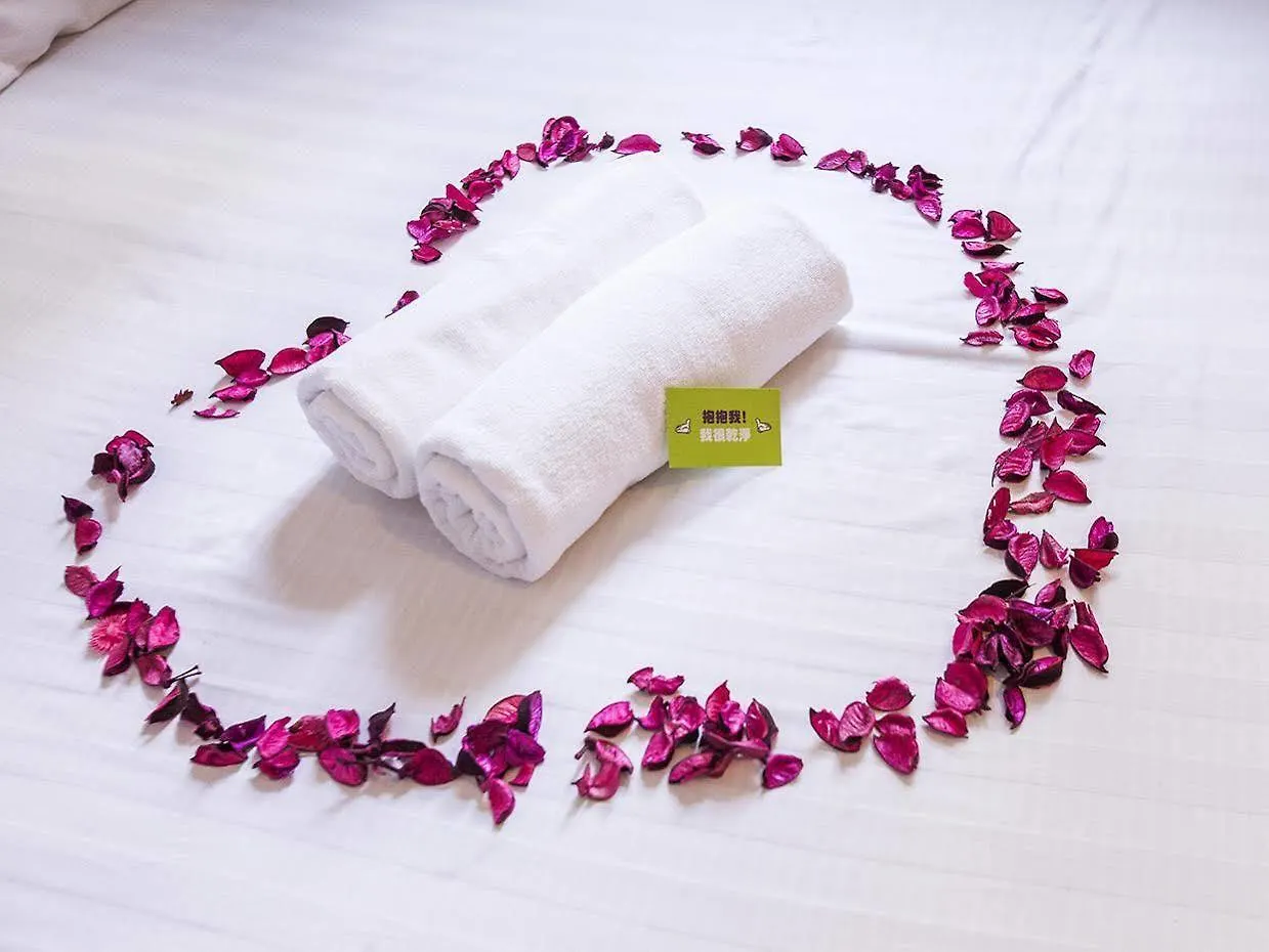 Happy Bee Hostel هونغ كونغ 0*,  الصين