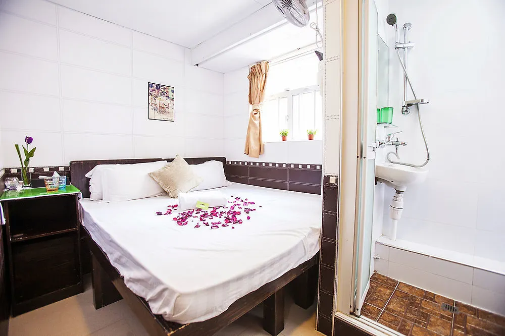 Happy Bee Hostel Hong Kong China