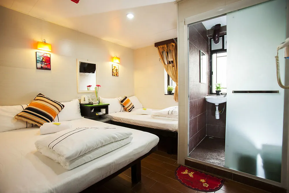 Happy Bee Hostel Hong Kong